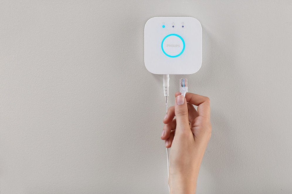Philips Hue Smart Bridge - view 2