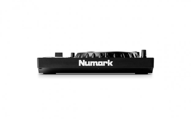 Numark Mixtrack Platinum FX